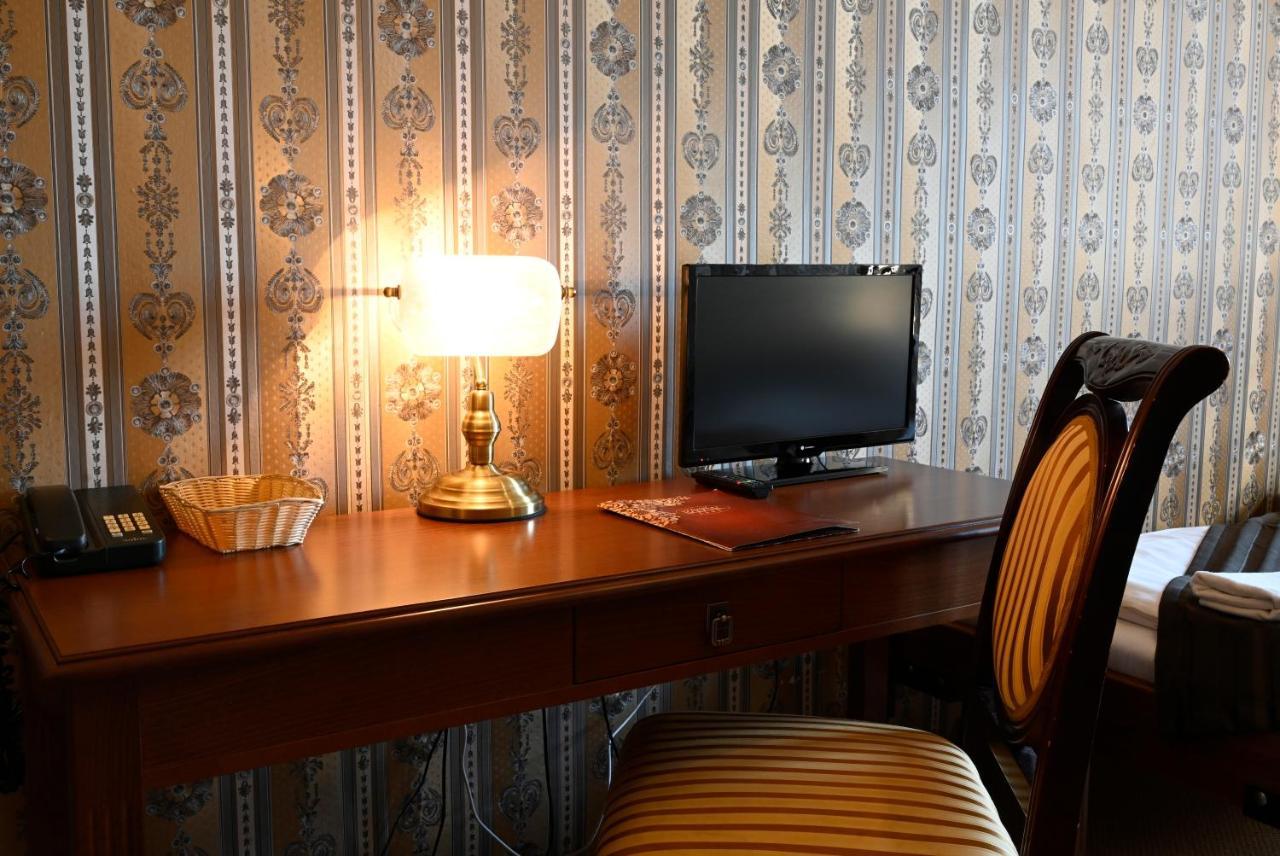 Hotel Boucek Kroměříž Esterno foto