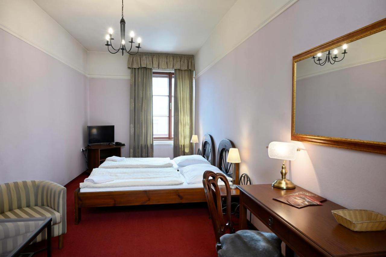 Hotel Boucek Kroměříž Esterno foto