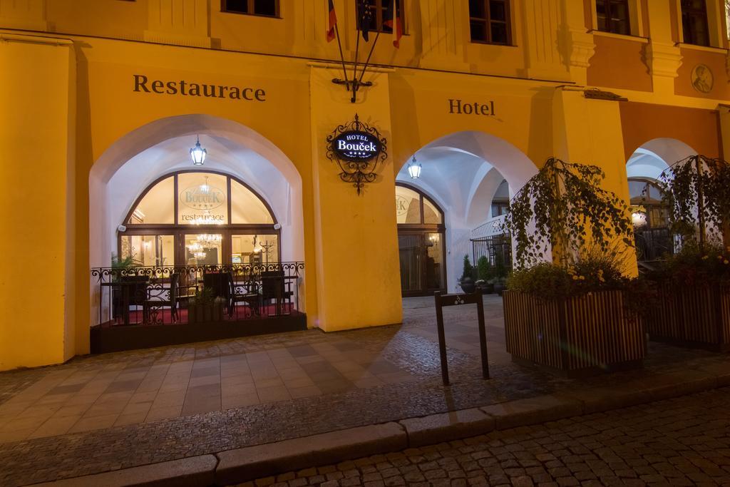 Hotel Boucek Kroměříž Esterno foto