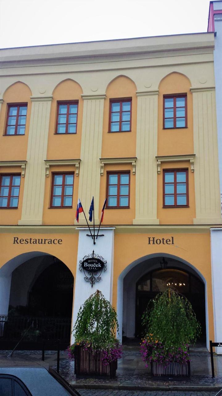 Hotel Boucek Kroměříž Esterno foto